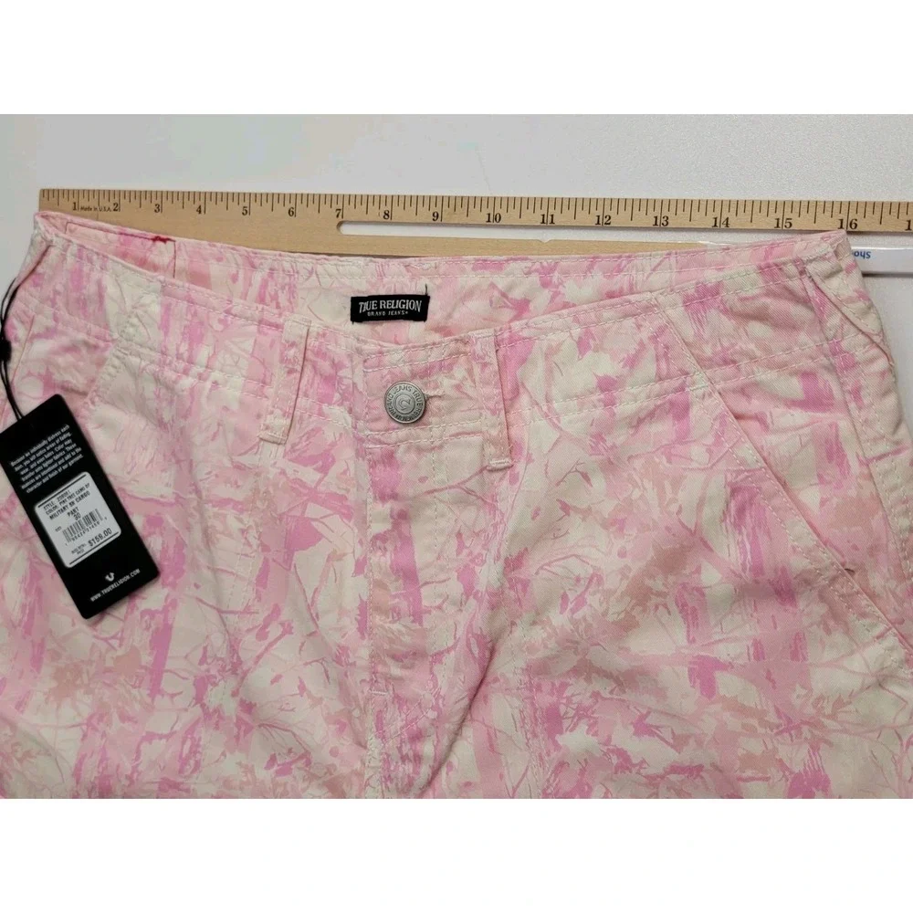 True Religion Women's Light Pink Baggy Camo Military Cargo Pants Size 30x32 NWT